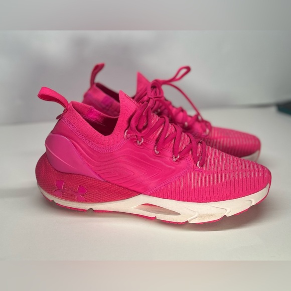 Pink Under Armour Sneakers. The perfect shoe for intense workouts. - Picture 1 of 10